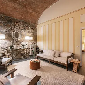 Porta Castellana - 3*, Montalcino Italy